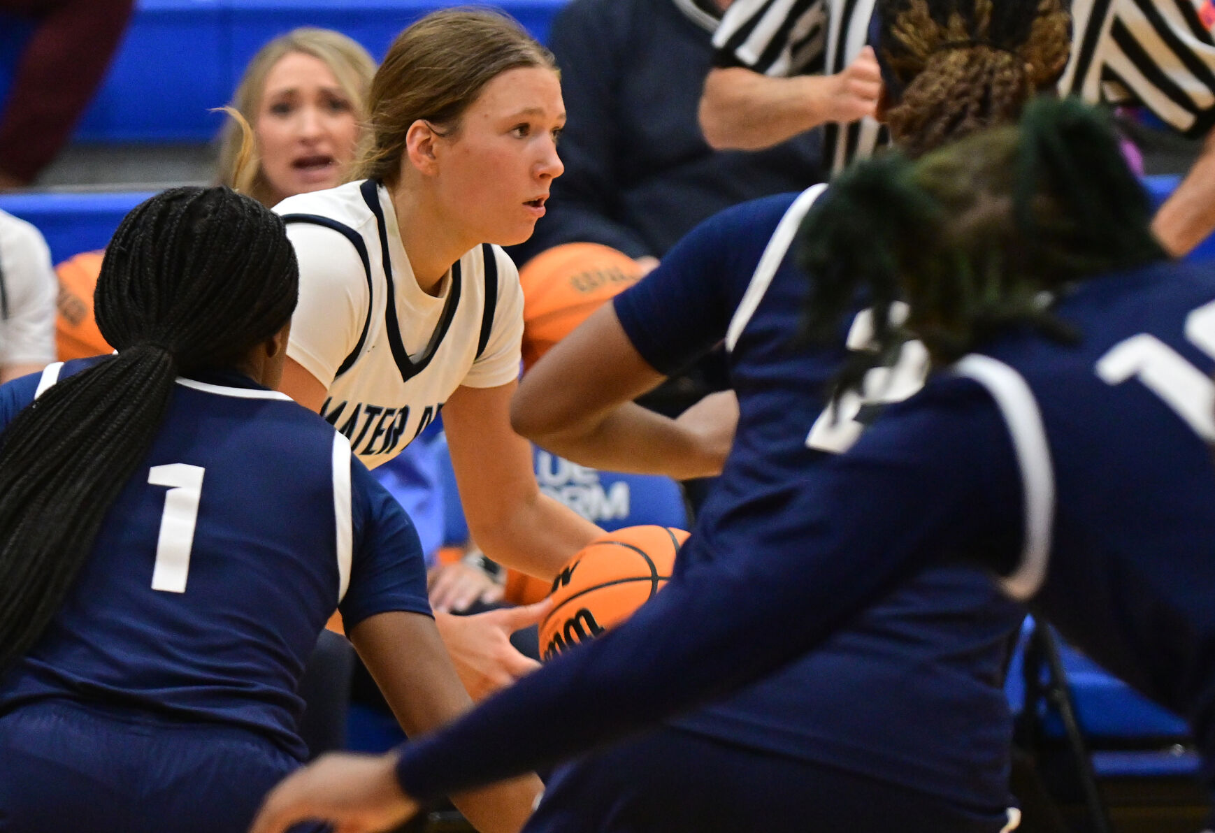Principia vs Mater Dei